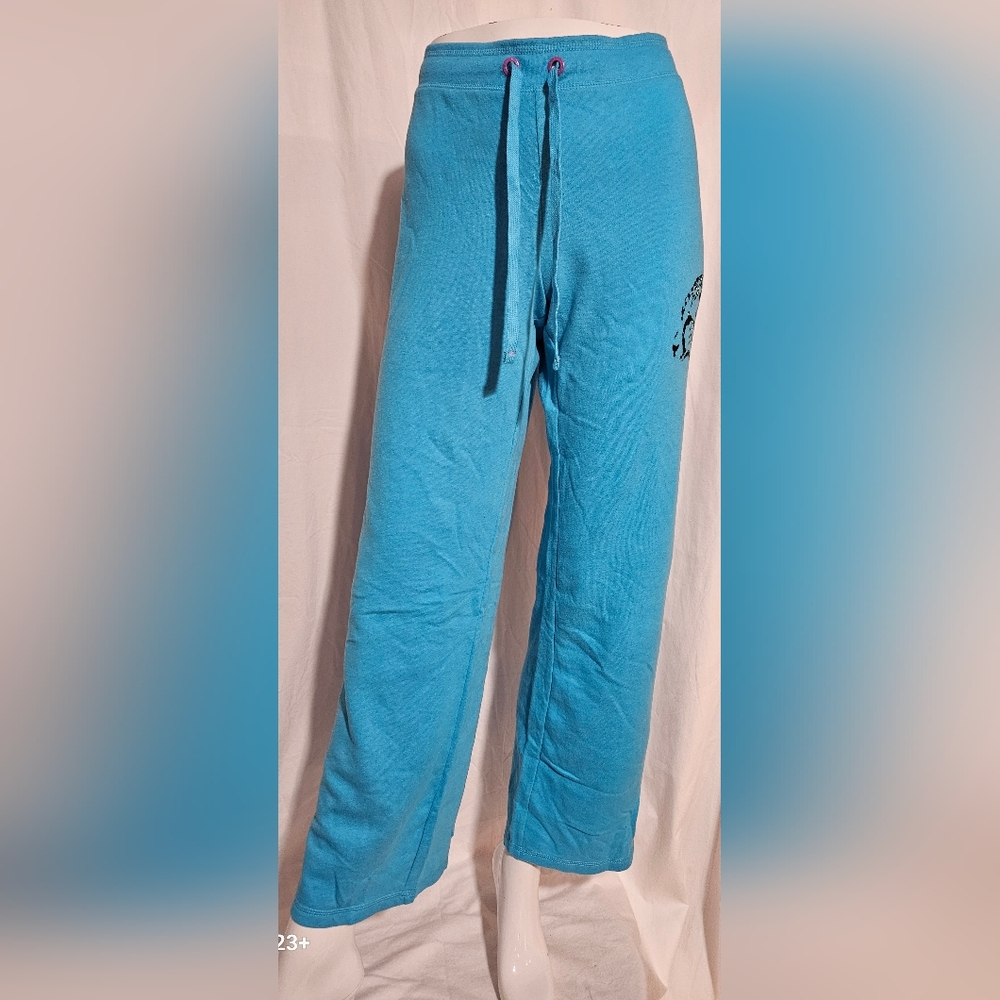 NWT Aeropostale Dorm Pant with pull string waist and Cheetah decal.